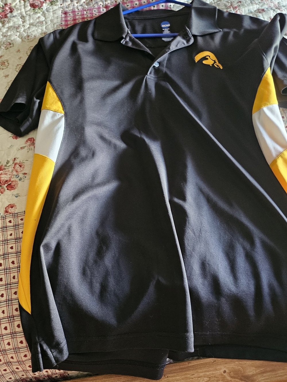 Iowa Hawkeyes L Black & Gold Men's Athletic Polo Shirt